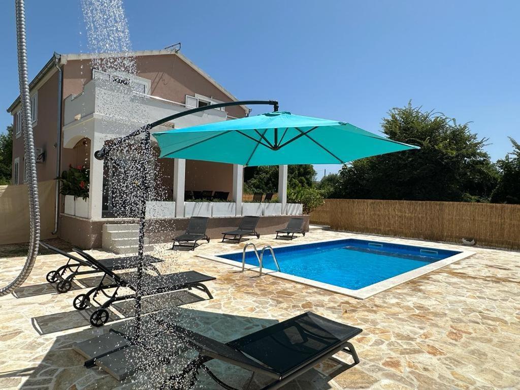 Leggiero Villa Benkovac Exterior foto
