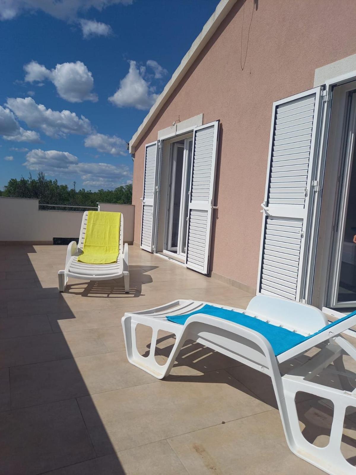Leggiero Villa Benkovac Exterior foto